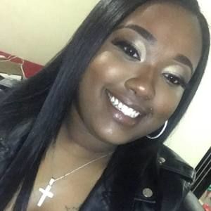 Meet your Posher, Crys